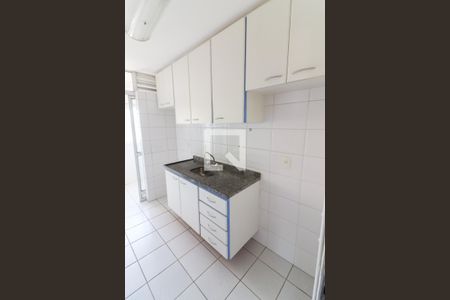 Apartamento para alugar com 61m², 2 quartos e 2 vagas Apartamento para alugar com 61m², 2 quartos e 2 vagasCozinha