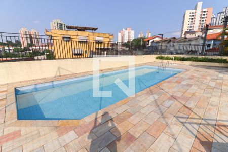 Apartamento para alugar com 61m², 2 quartos e 2 vagas Apartamento para alugar com 61m², 2 quartos e 2 vagasÁrea comum - Piscina