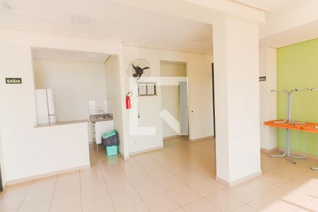 Apartamento para alugar com 61m², 2 quartos e 2 vagas Apartamento para alugar com 61m², 2 quartos e 2 vagasÁrea comum - Salão de festas