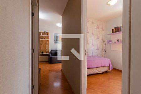 Apartamento à venda com 60m², 2 quartos e 1 vagaCorredor