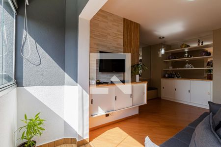 Apartamento à venda com 60m², 2 quartos e 1 vagaSacada