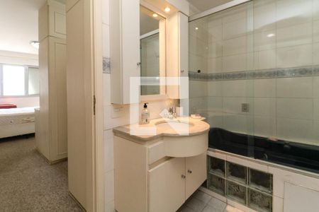 Apartamento para alugar com 120m², 2 quartos e 1 vagaSuíte