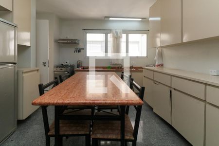 Apartamento para alugar com 120m², 2 quartos e 1 vagaCozinha