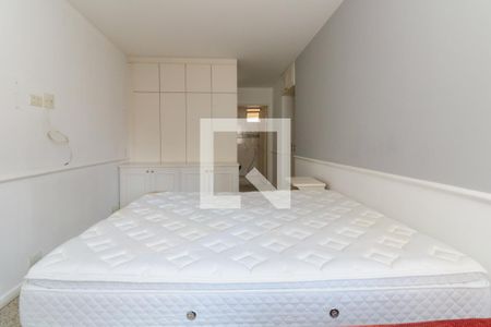 Apartamento para alugar com 120m², 2 quartos e 1 vagaSuíte