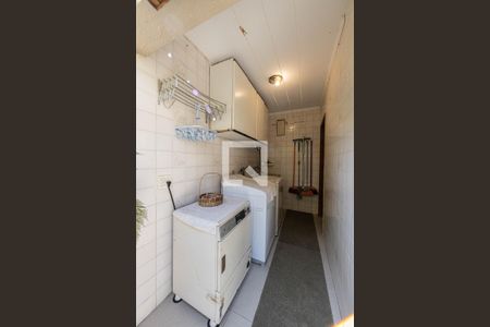 Casa à venda com 265m², 3 quartos e 2 vagasÁrea de Serviço