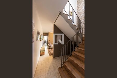 Corredor de casa à venda com 3 quartos, 265m² em Vila Carrao, São Paulo