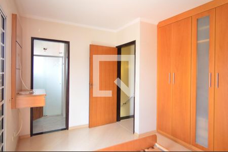 Suite 1 de casa à venda com 2 quartos, 180m² em Vila Invernada, São Paulo