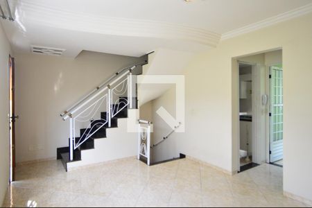 Sala de casa à venda com 2 quartos, 180m² em Vila Invernada, São Paulo