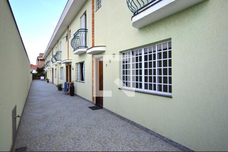 Casa para alugar com 180m², 2 quartos e 2 vagasÁrea comum - vista interna