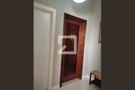 Apartamento para alugar com 120m², 3 quartos e sem vaga Apartamento para alugar com 120m², 3 quartos e sem vagaPorta entrada