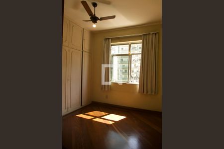 Quarto 1 de apartamento para alugar com 3 quartos, 120m² em Humaitá, Rio de Janeiro