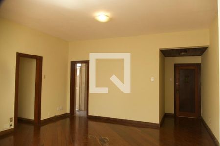 Sala  de apartamento para alugar com 3 quartos, 120m² em Humaitá, Rio de Janeiro