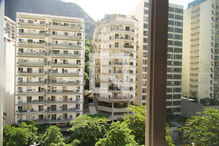 Apartamento para alugar com 120m², 3 quartos e sem vaga Apartamento para alugar com 120m², 3 quartos e sem vagaQuarto 2 vista