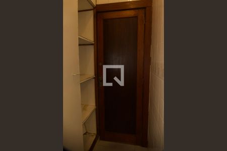 Apartamento para alugar com 120m², 3 quartos e sem vaga Apartamento para alugar com 120m², 3 quartos e sem vagaCozinha