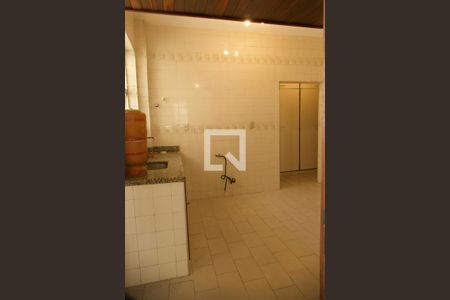 Apartamento para alugar com 120m², 3 quartos e sem vaga Apartamento para alugar com 120m², 3 quartos e sem vagaCozinha
