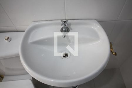 Banheiro - Torneira de casa para alugar com 1 quarto, 40m² em Vila Libanesa, São Paulo