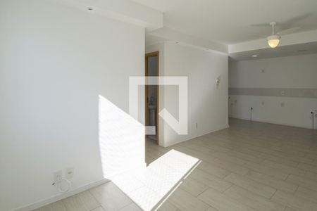 Sala de apartamento para alugar com 3 quartos, 68m² em Jardim Carvalho, Porto Alegre
