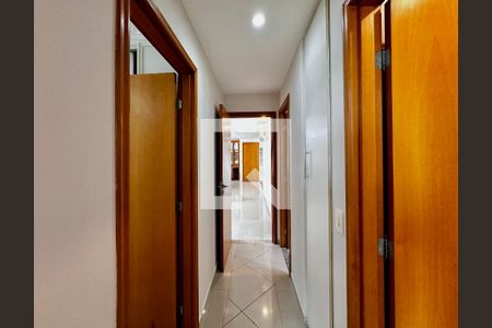 Apartamento à venda com 127m², 3 quartos e 3 vagasCorredor Quartos