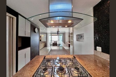 Apartamento à venda com 127m², 3 quartos e 3 vagasCozinha