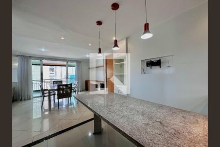 Apartamento à venda com 127m², 3 quartos e 3 vagasCozinha