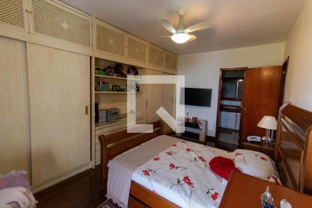 Casa à venda com 635m², 4 quartos e 4 vagasSuíte 3