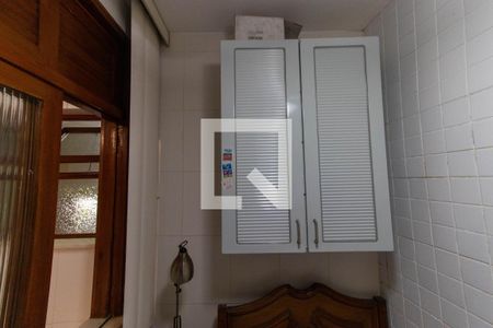 Casa à venda com 635m², 4 quartos e 4 vagasQuarto de Serviço