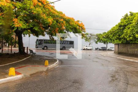 Casa à venda com 635m², 4 quartos e 4 vagasVista da Rua