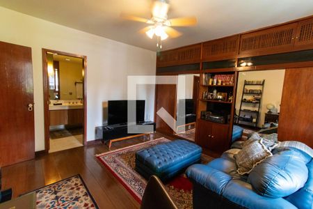 Casa à venda com 635m², 4 quartos e 4 vagasSuíte 1