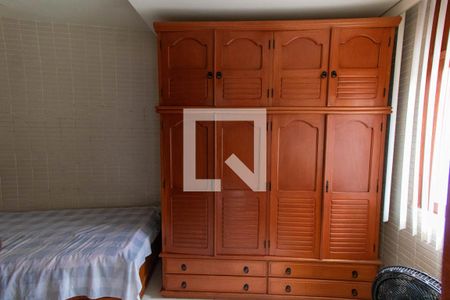 Casa à venda com 635m², 4 quartos e 4 vagasQuarto de Serviço