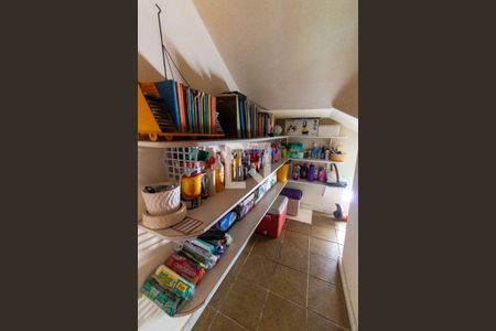 Casa à venda com 635m², 4 quartos e 4 vagasDespensa