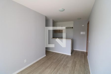 Sala de apartamento para alugar com 2 quartos, 47m² em Jardim Colonial, São Paulo