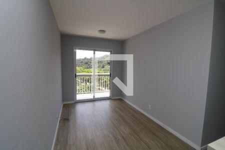 Sala de apartamento para alugar com 2 quartos, 47m² em Jardim Colonial, São Paulo