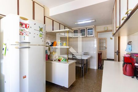 Apartamento à venda com 160m², 4 quartos e 3 vagasCozinha