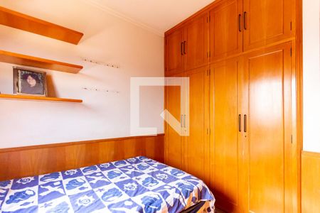 Apartamento à venda com 160m², 4 quartos e 3 vagasQuarto 2