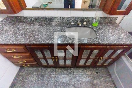 Apartamento à venda com 160m², 4 quartos e 3 vagasBanheiro da Suíte