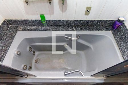 Apartamento à venda com 160m², 4 quartos e 3 vagasBanheiro da Suíte