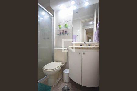 Apartamento à venda com 140m², 4 quartos e 3 vagas Apartamento à venda com 140m², 4 quartos e 3 vagasBanheiro