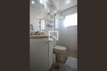 Apartamento à venda com 140m², 4 quartos e 3 vagas Apartamento à venda com 140m², 4 quartos e 3 vagasBanheiro suíte 2