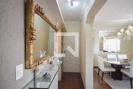 Hall de entrada de apartamento à venda com 4 quartos, 140m² em Morumbi, São Paulo