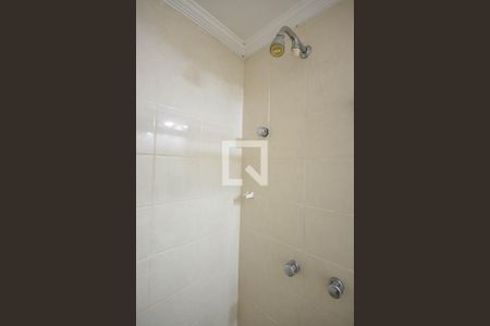 Apartamento à venda com 140m², 4 quartos e 3 vagas Apartamento à venda com 140m², 4 quartos e 3 vagasChuveiro do banheiro