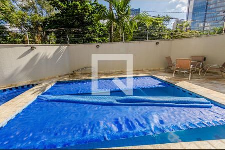 Apartamento à venda com 128m², 4 quartos e 2 vagasÁrea comum - Piscina