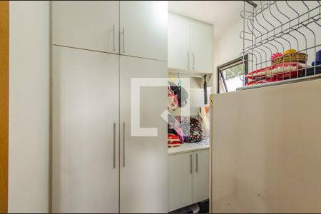 Apartamento à venda com 128m², 4 quartos e 2 vagasQuarto de Serviço