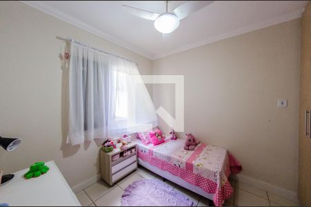 Apartamento à venda com 128m², 4 quartos e 2 vagasQuarto 2