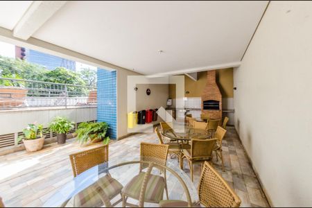 Apartamento à venda com 128m², 4 quartos e 2 vagasÁrea comum - Churrasqueira