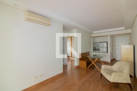 Sala de apartamento para alugar com 2 quartos, 74m² em Itaim Bibi, São Paulo