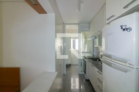 Apartamento para alugar com 74m², 2 quartos e 2 vagas Apartamento para alugar com 74m², 2 quartos e 2 vagasCozinha