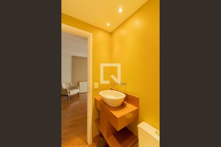 Apartamento para alugar com 74m², 2 quartos e 2 vagas Apartamento para alugar com 74m², 2 quartos e 2 vagasBanheiro Social