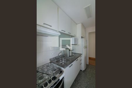 Apartamento para alugar com 74m², 2 quartos e 2 vagas Apartamento para alugar com 74m², 2 quartos e 2 vagasCozinha