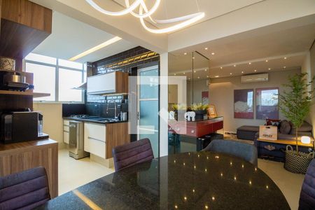 Apartamento à venda com 113m², 2 quartos e 2 vagas Apartamento à venda com 113m², 2 quartos e 2 vagasCozinha