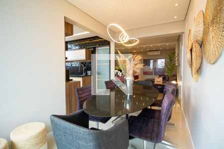 Apartamento à venda com 113m², 2 quartos e 2 vagas Apartamento à venda com 113m², 2 quartos e 2 vagasCozinha